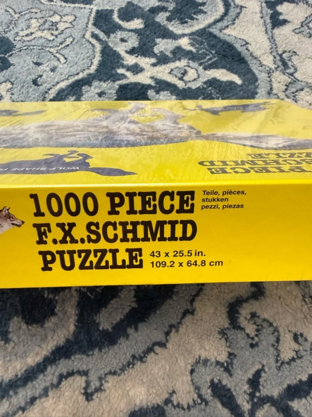 1997 FX Schmid Wolf Shape Jigsaw Puzzle Pack Leader 1000 Piece 43